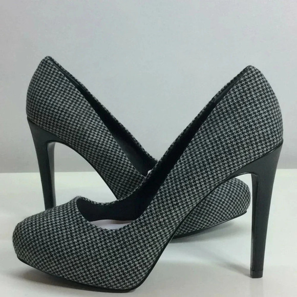 Charles by Charles David Houndstooth Heels - Picture 2 of 10